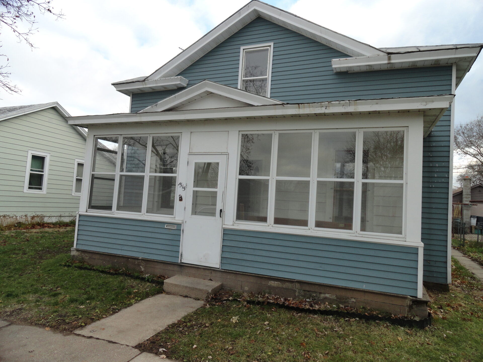 4 Bedroom House- 1515 10th St. La Crosse