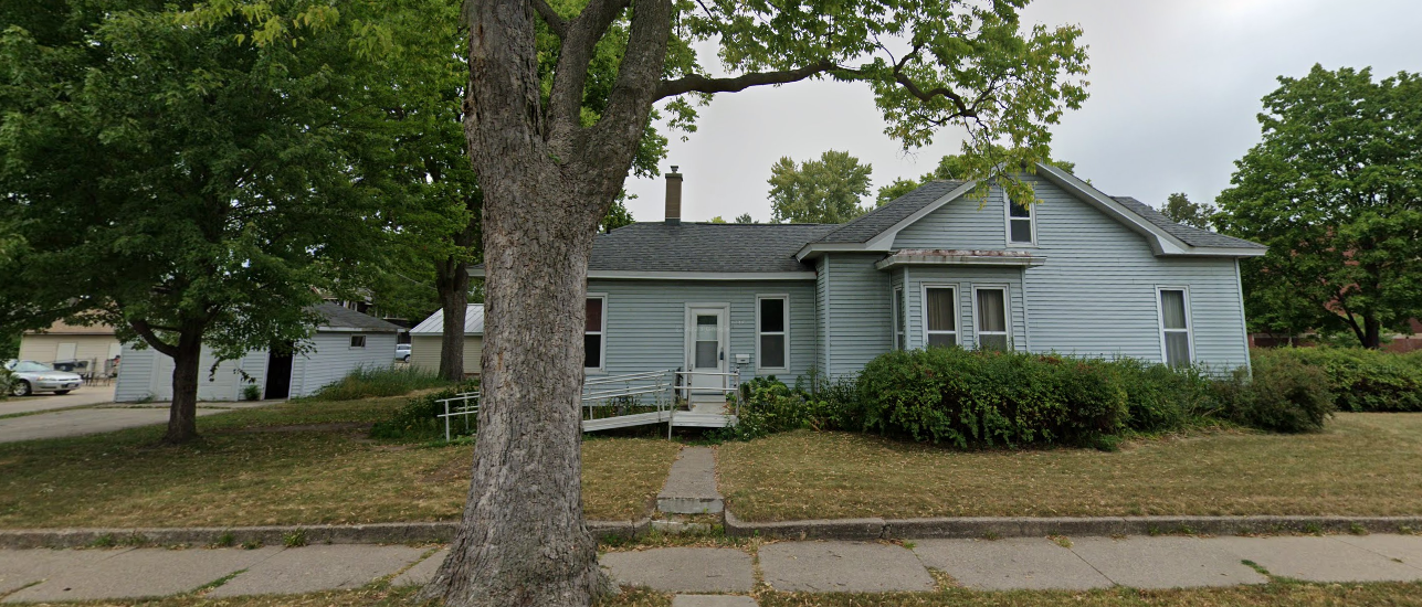 4 Bedroom House- 1424 13th St. S La Crosse