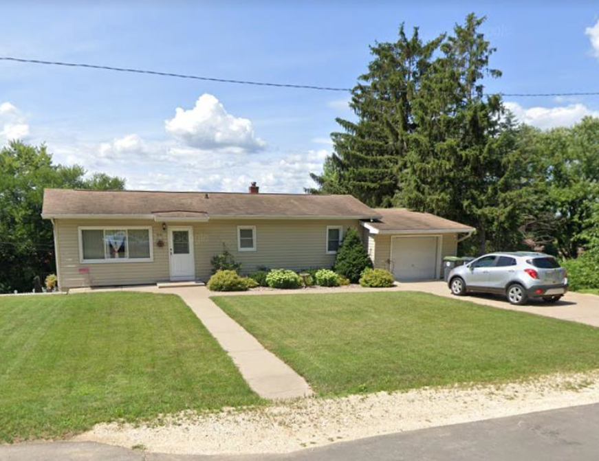 2105 Sunset Lane - 2br Lower Unit