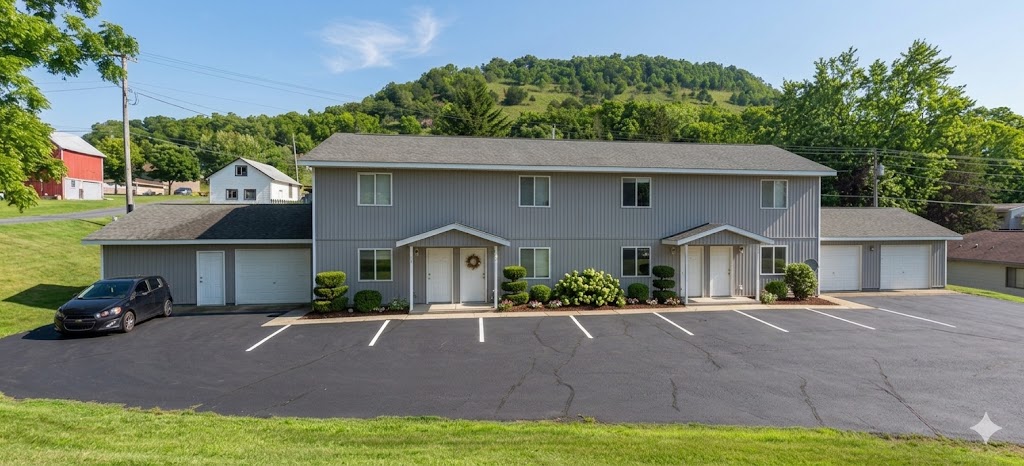408 Clay St., Apt. #3 – Brownsville, MN 55919 | Available Now